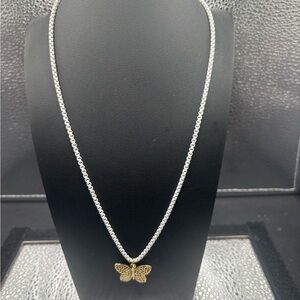 Elegant Gold Butterfly Pendant Necklace